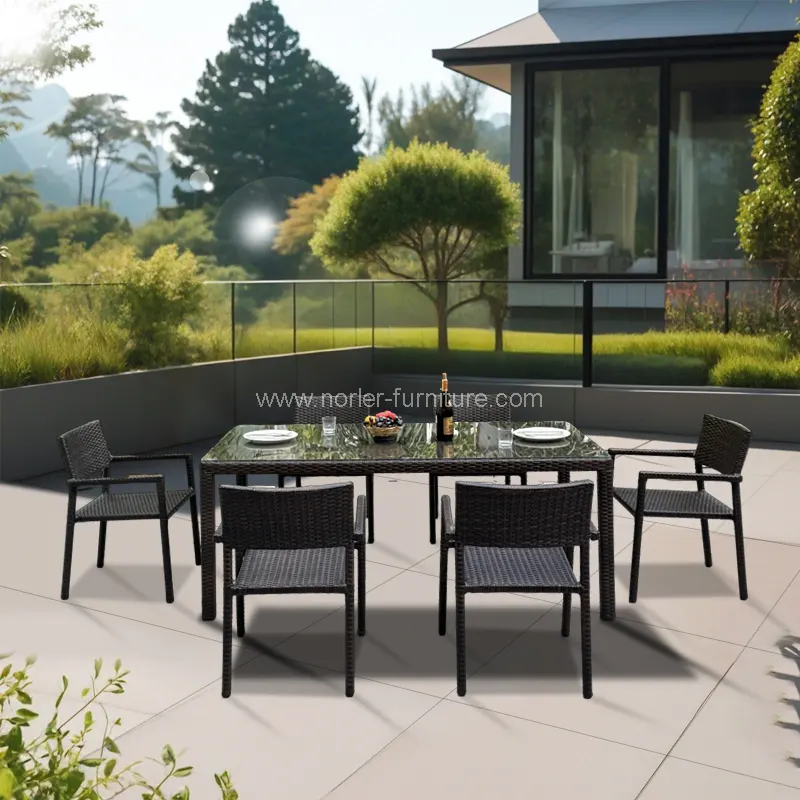 Bingkai ruangan aluminium sing tahan lama PE RATTAN Dining Set