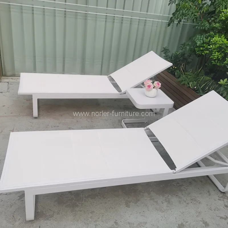 Lounger Srengenge Ruangan Lounger