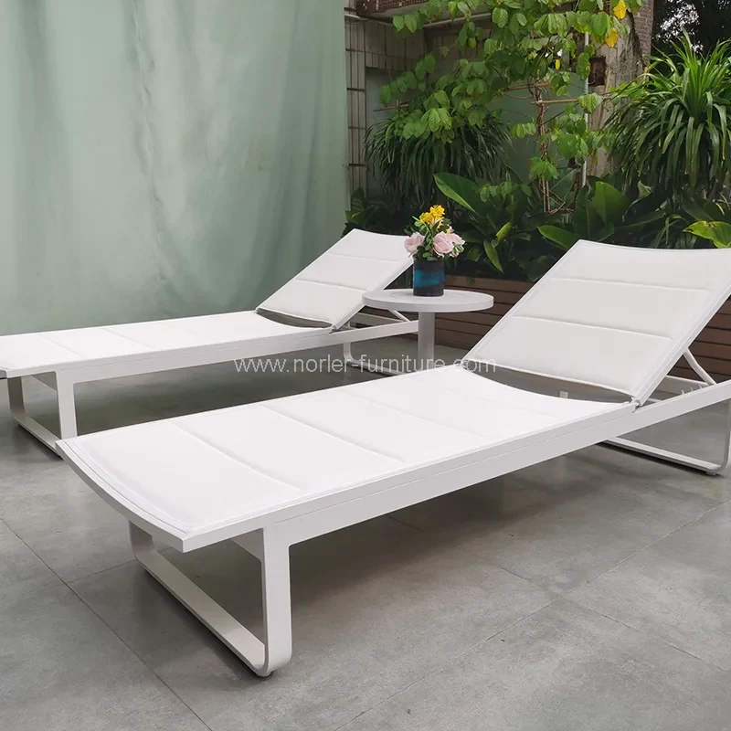Lounger Srengenge Ruangan Lounger