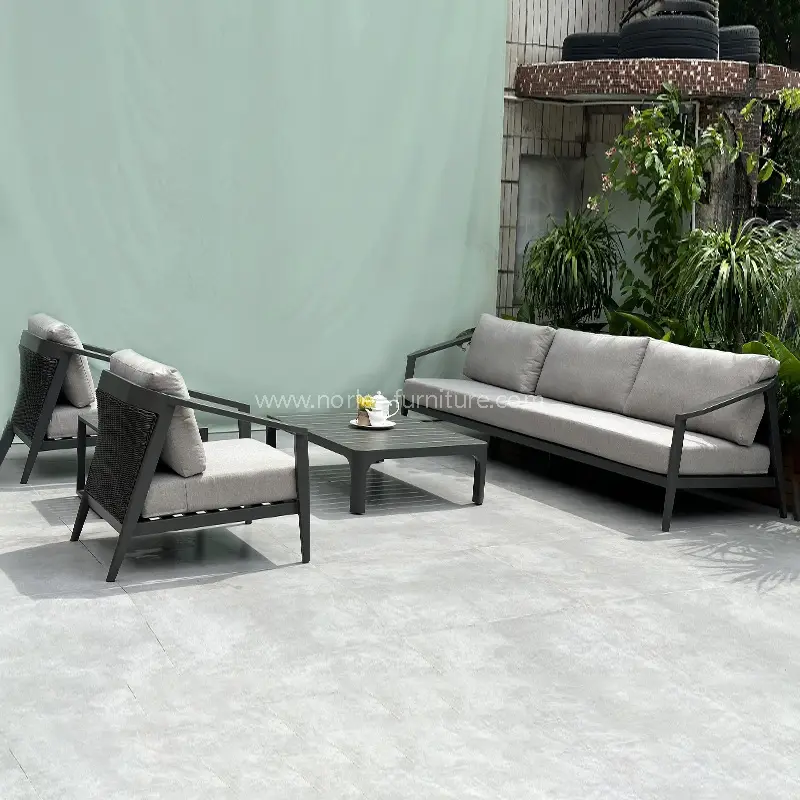Gaweyan minimalis njaba Pe Rattan aluminium bingkai